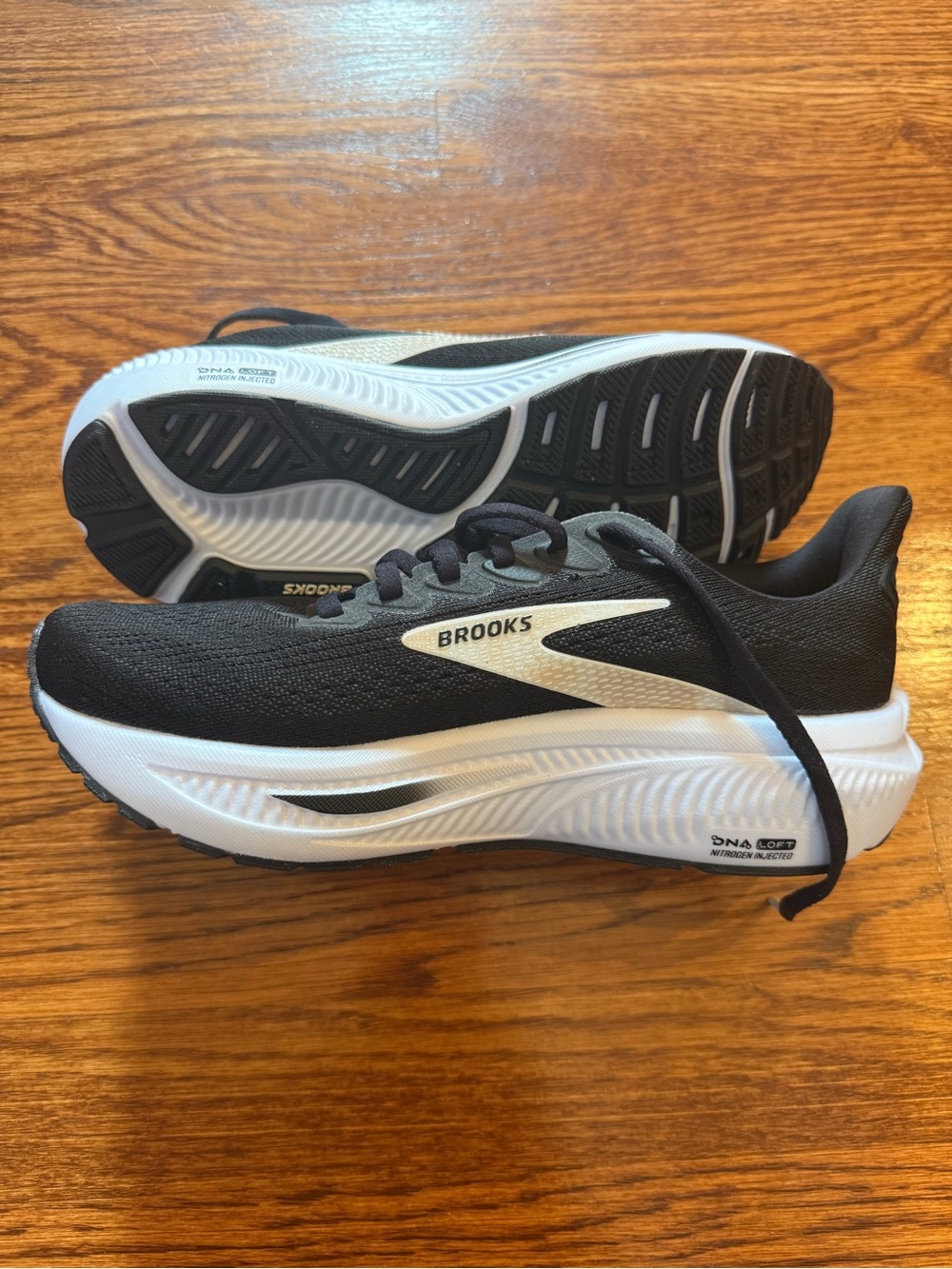 Brooks Black and White Women's Running Sneakers